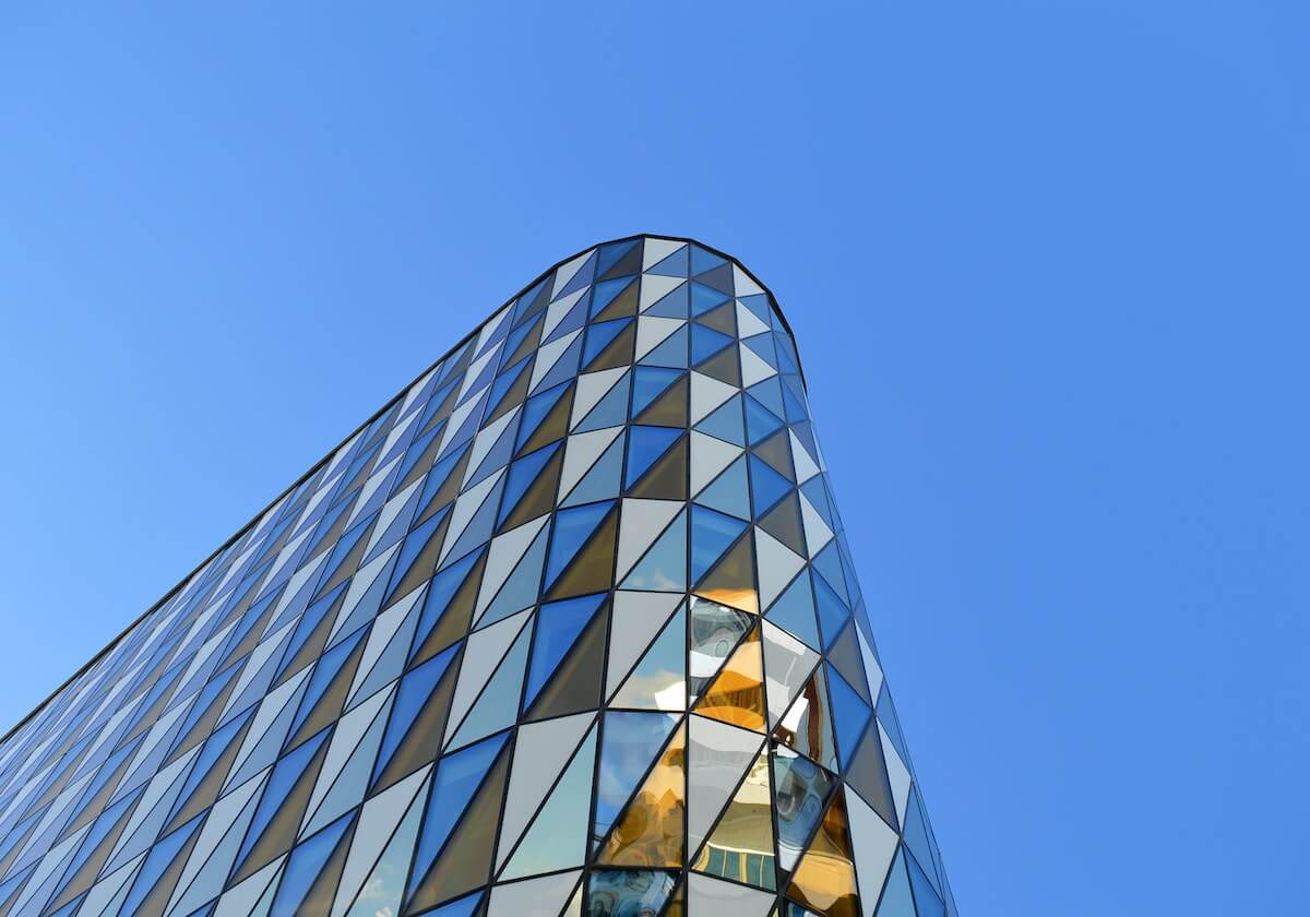 意甲那不勒斯球迷热议:我们想用德布劳内换莫德里奇,因为他才是真正的王牌球员